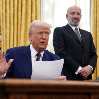 Trump officials push citizenship question in test survey for 2030 census