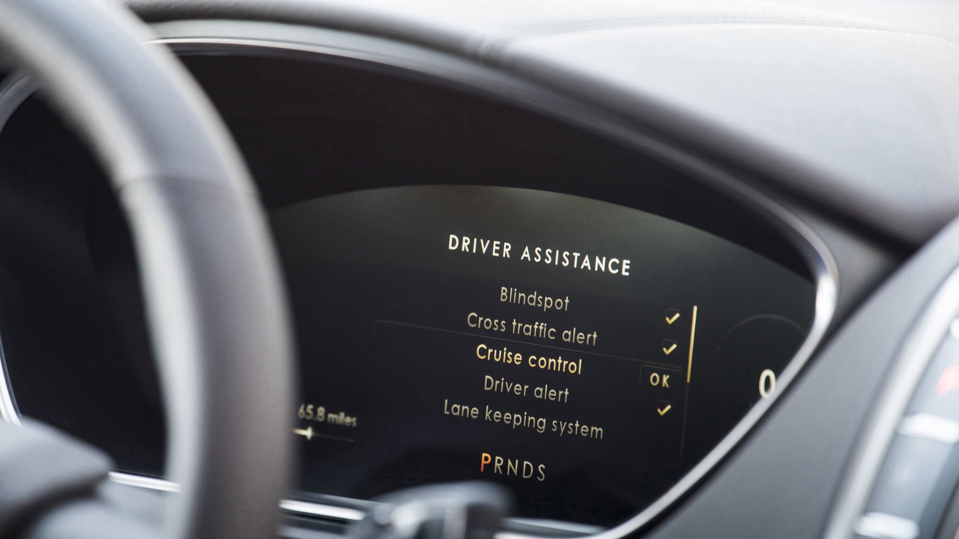 Image of driver-assistance features on instrument panel of Lincoln Nautilus