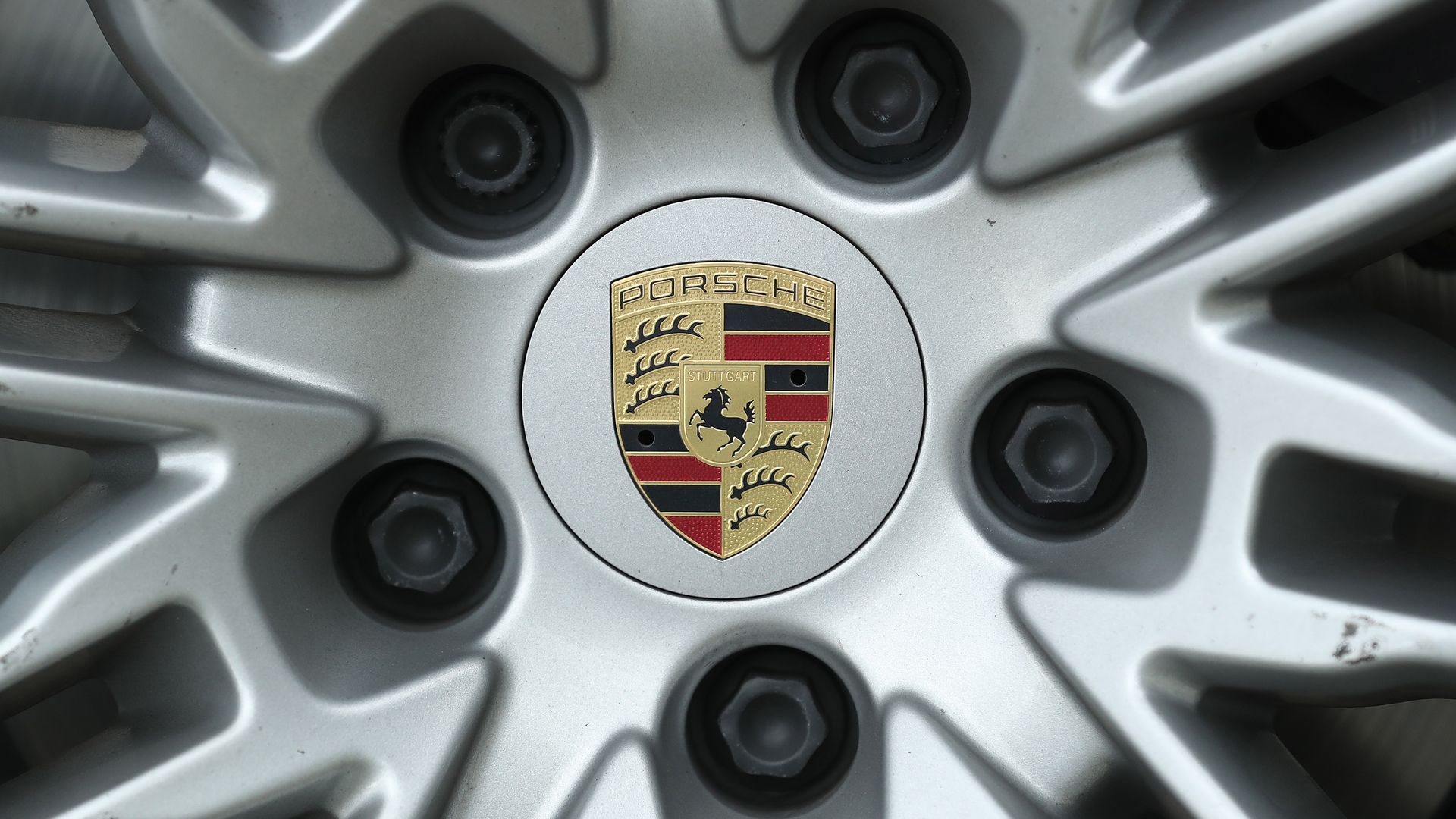 Porsche logo