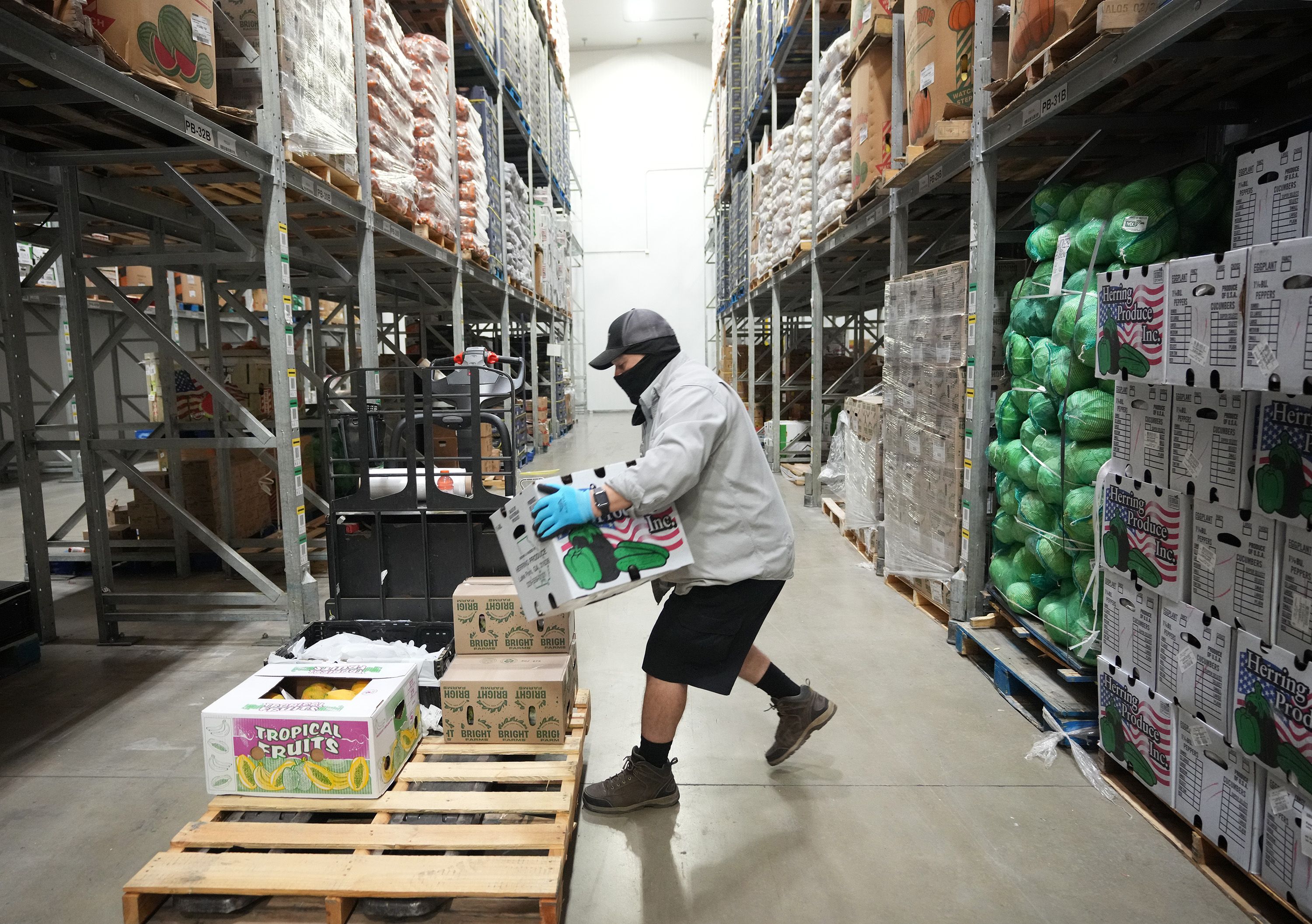 axios.com - Nicole Cobler - Food insecurity climbs across Central Texas.