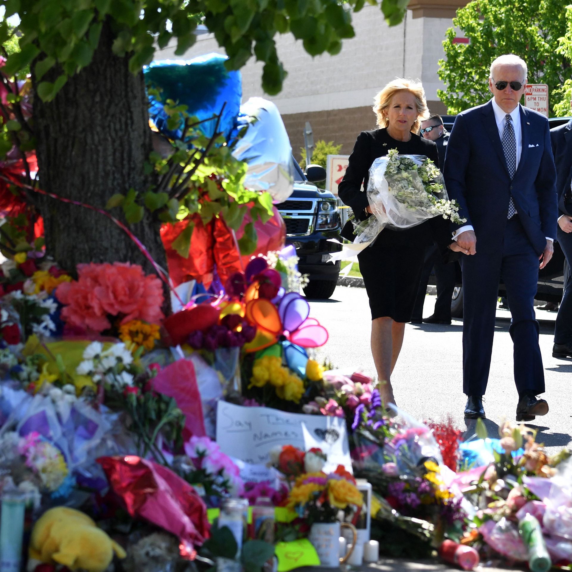 President Joe Biden and US First Lady Jill Biden arrive to a memorial near a Tops grocery store in Buffalo, New York, on May 17, 2022.