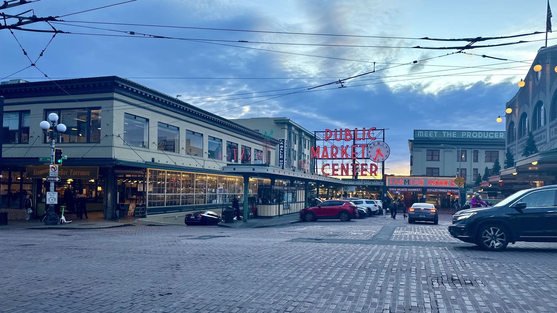 Seattle's haunted places, from Pike Place to historic hotels - Axios ...