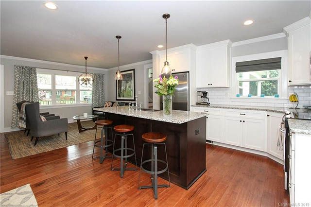 4217 Walker Road kitchen