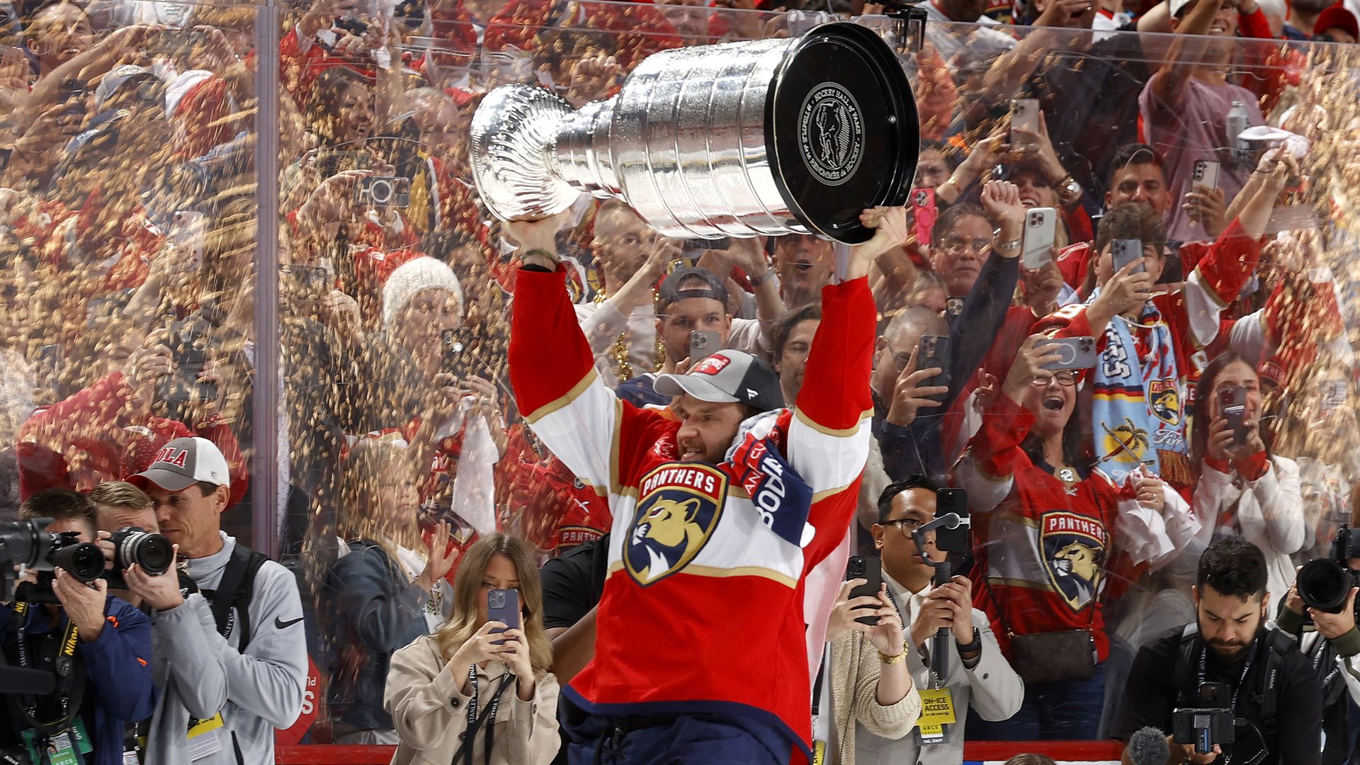 Aleksander Barkov #16 of the Florida Panthers lifts the Stanley Cup after Florida's 2-1 victory against the Edmonton Oilers in Game Seven of the 2024 Stanley Cup Final at Amerant Bank Arena on June 24, 2024 in Sunrise, Florida.