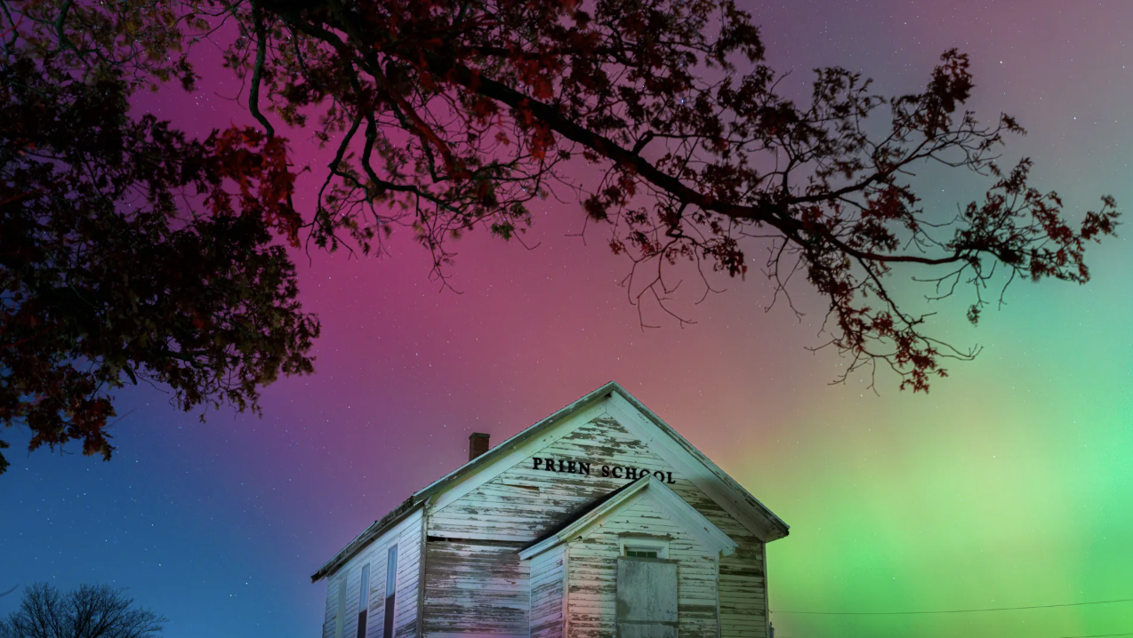 ظاهرة الشفق القطبي. (أكسيوس)