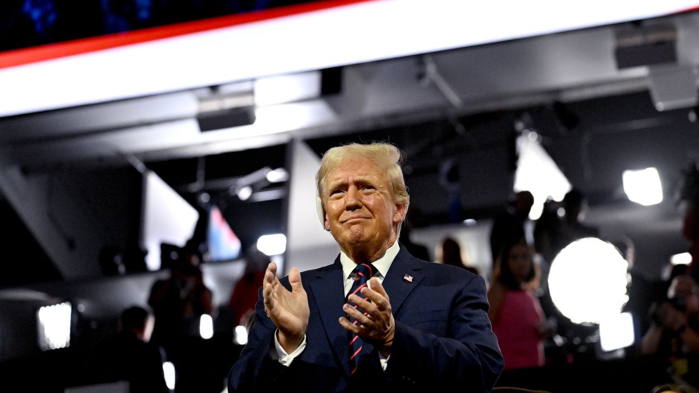 "Nation in decline": Trump pivots from personal to familiar ...