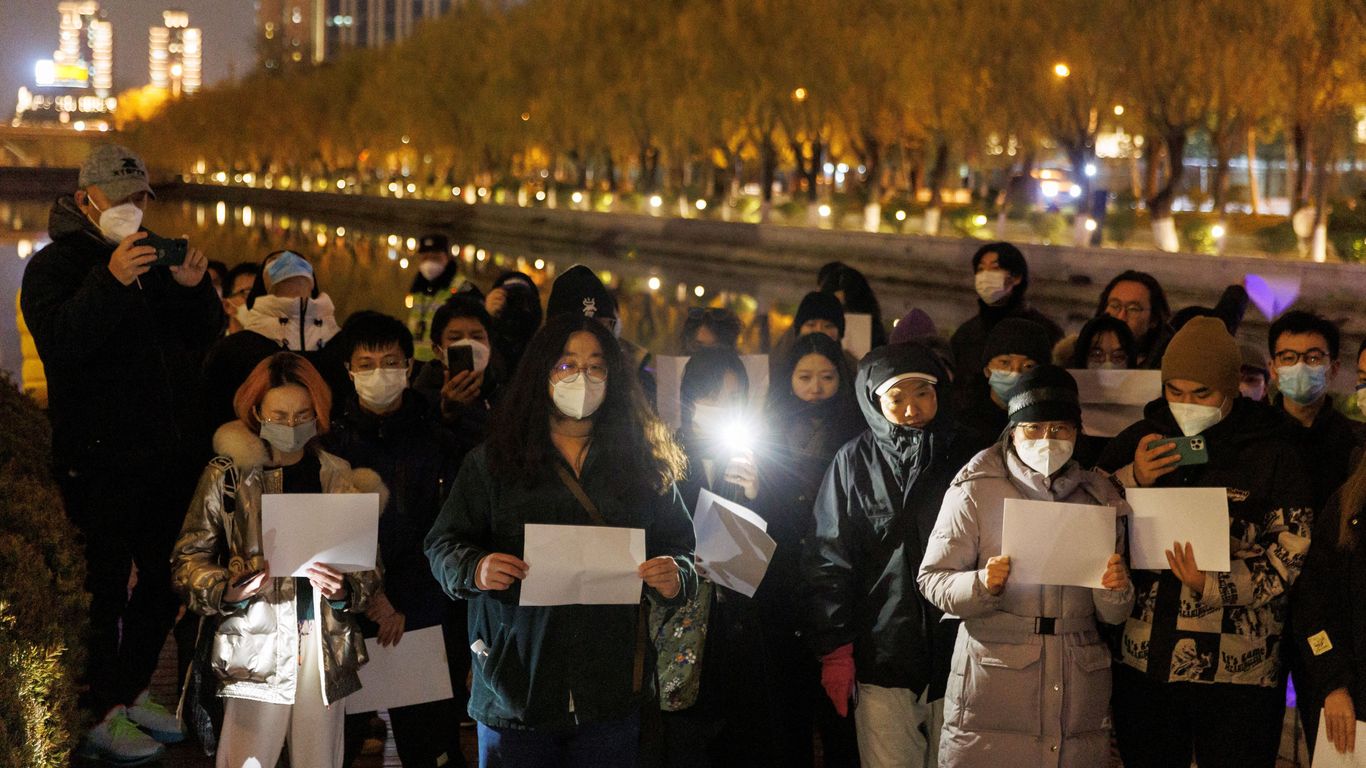 China maintains zero-COVID policy despite unprecedented protests