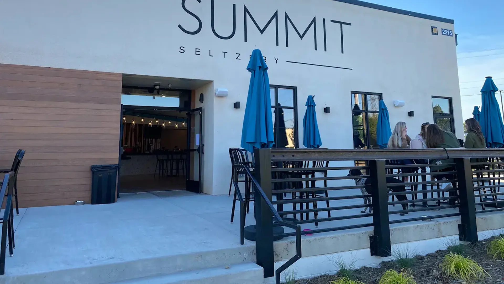 Summit Seltzer