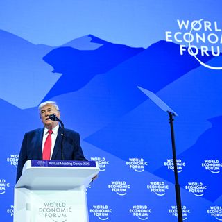 Trump responds to Carney in Davos: "Canada lives because of the United States"