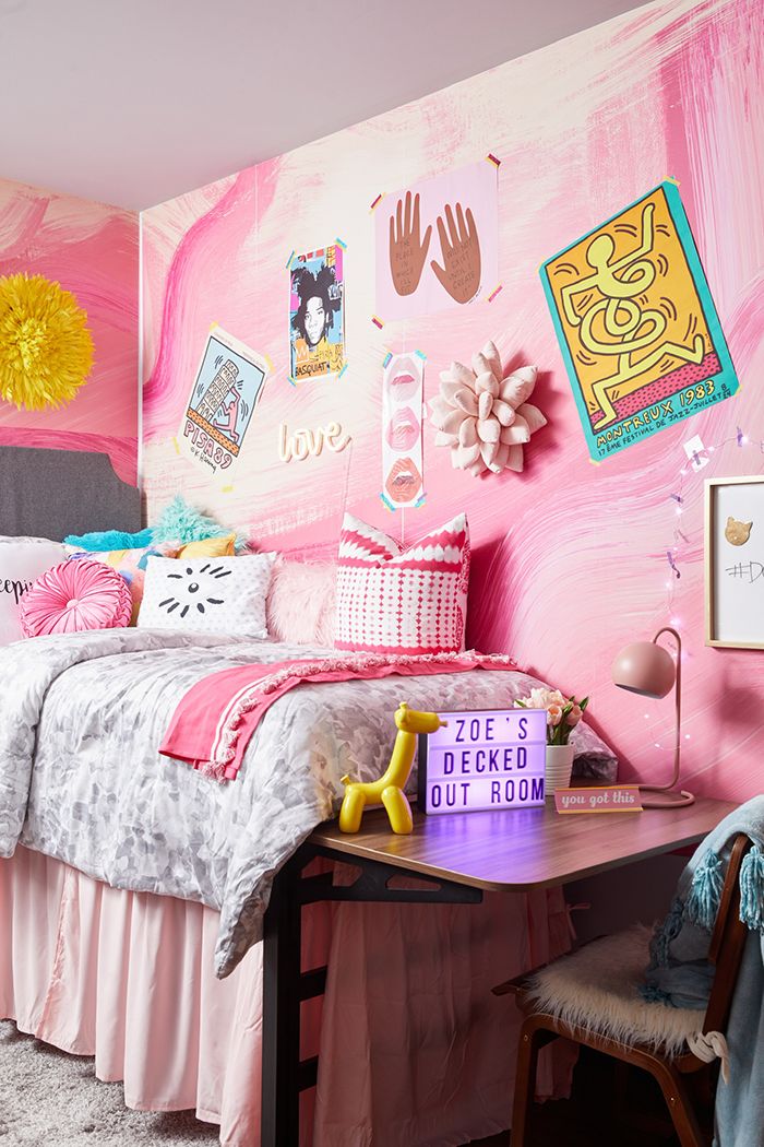 Vogue Room foundation