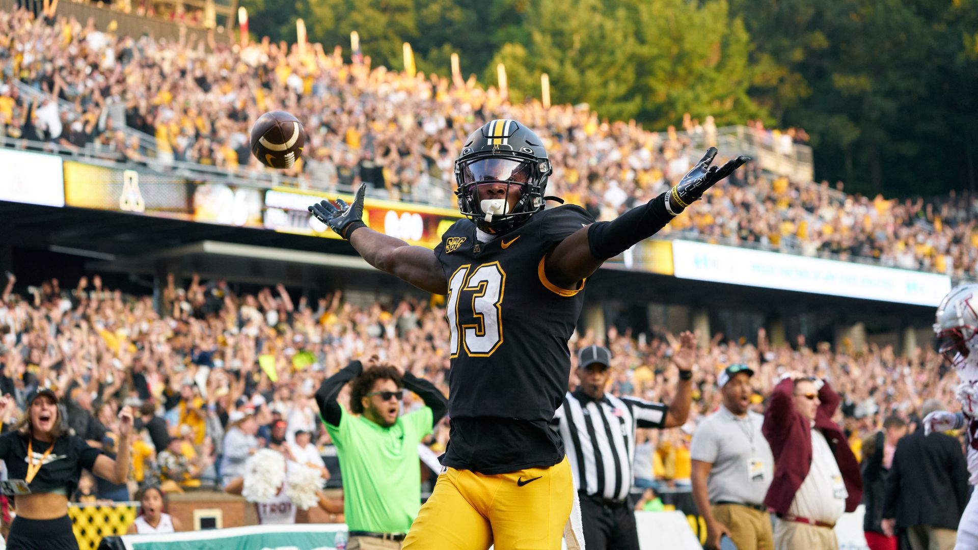 Christan Horn celebrates after his touchdown
