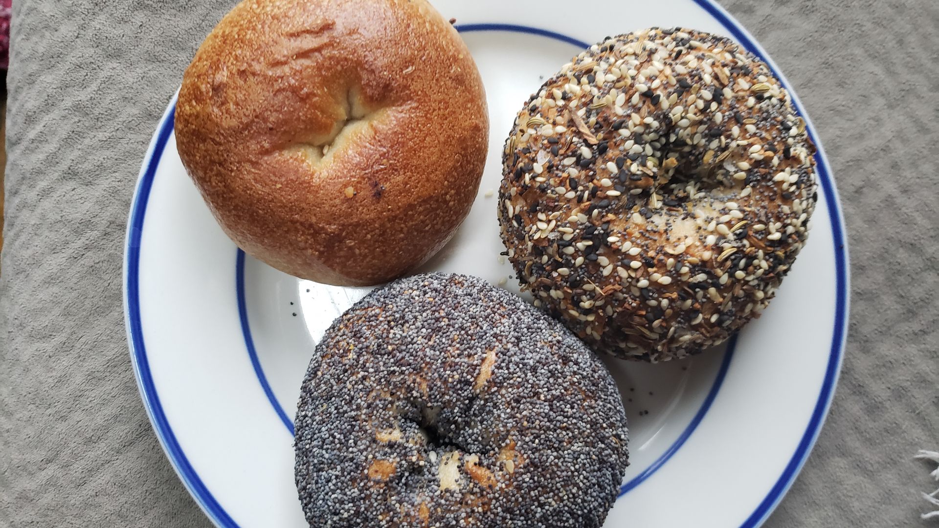 Photo of a plate of bagels.