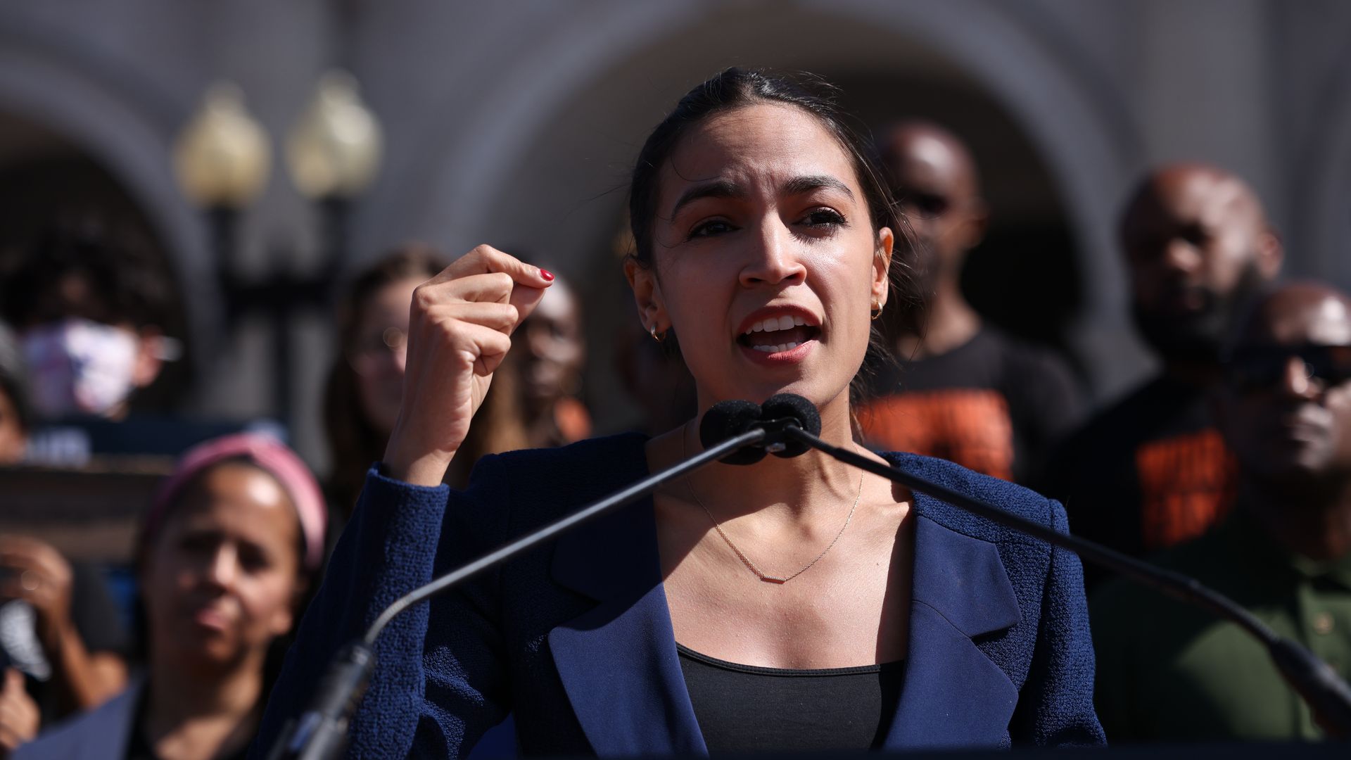 AOC