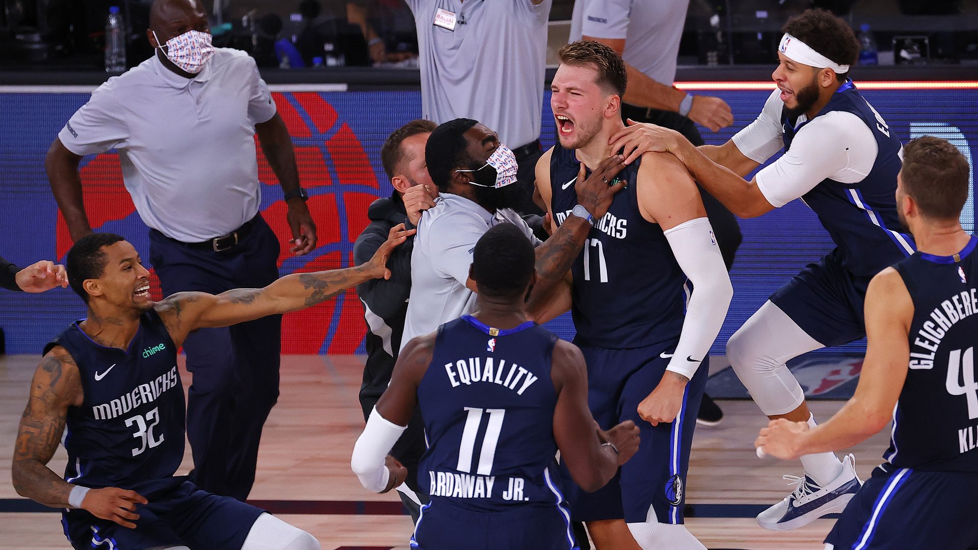 Mavericks celebrate