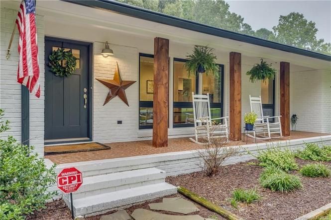 6516 Pleasant Grove Road front