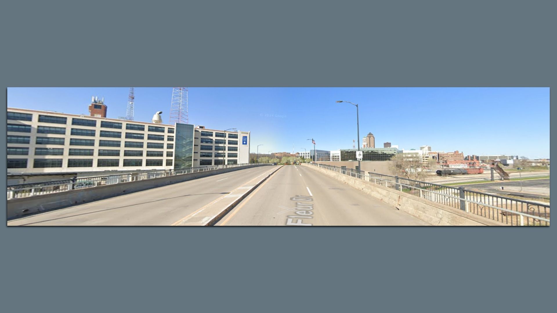 A photo of the Fleur Drive Bridge.