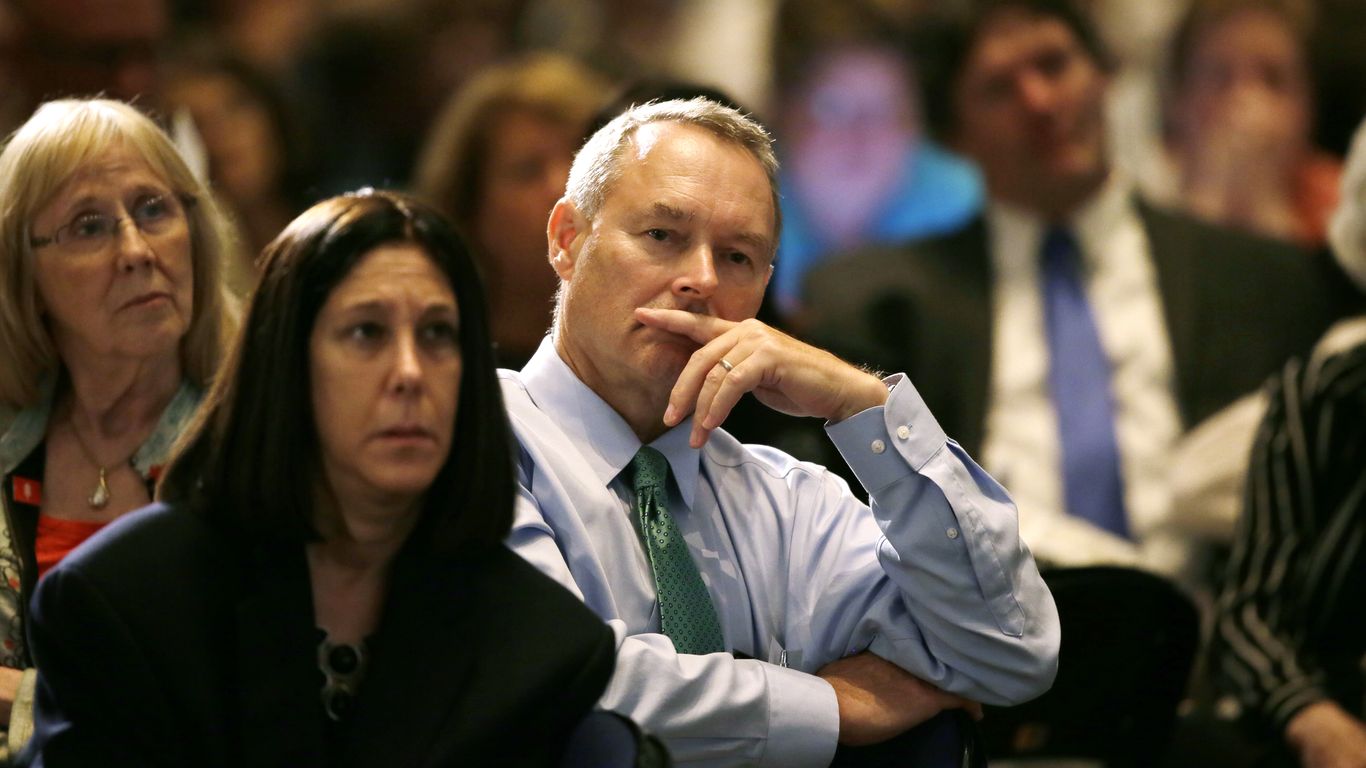 Iowa treasurer sunk Democrats Axios Des Moines