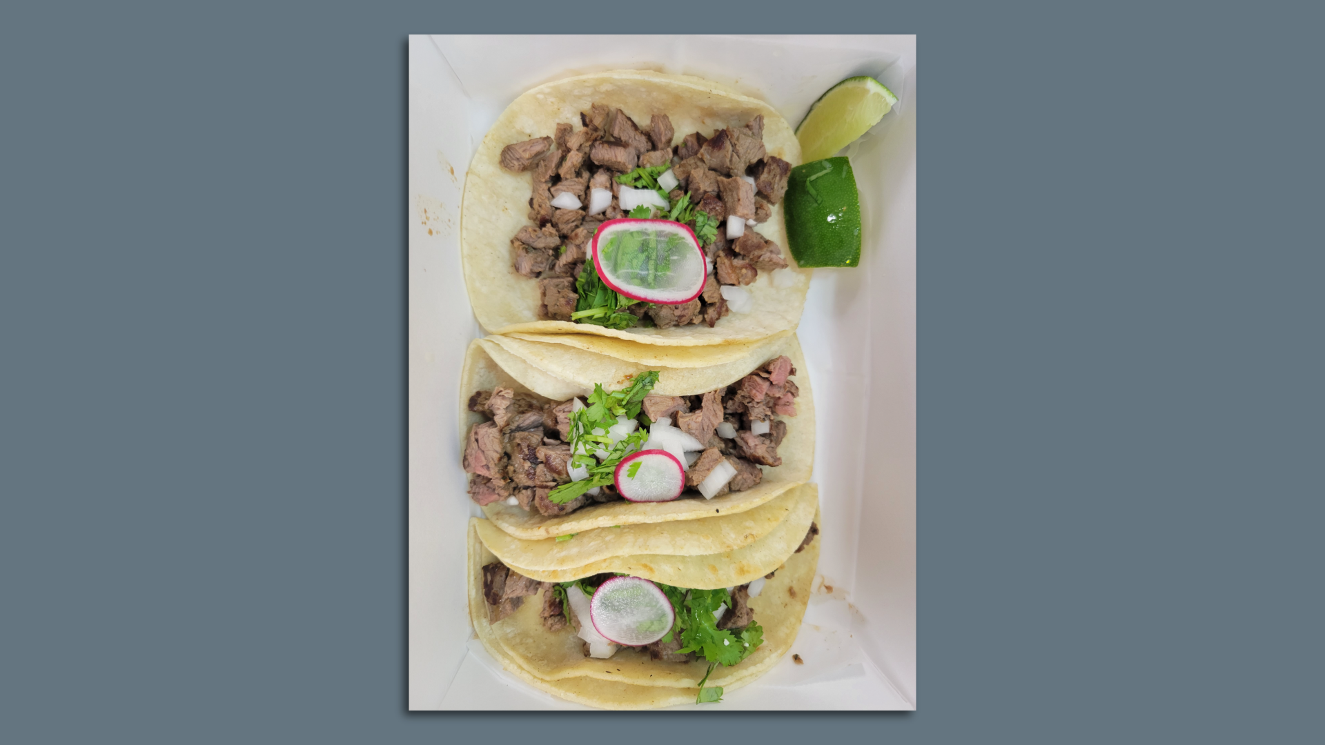 Steak tacos at La Chingonita in Fishtown Photo: Isaac Avilucea/Axios