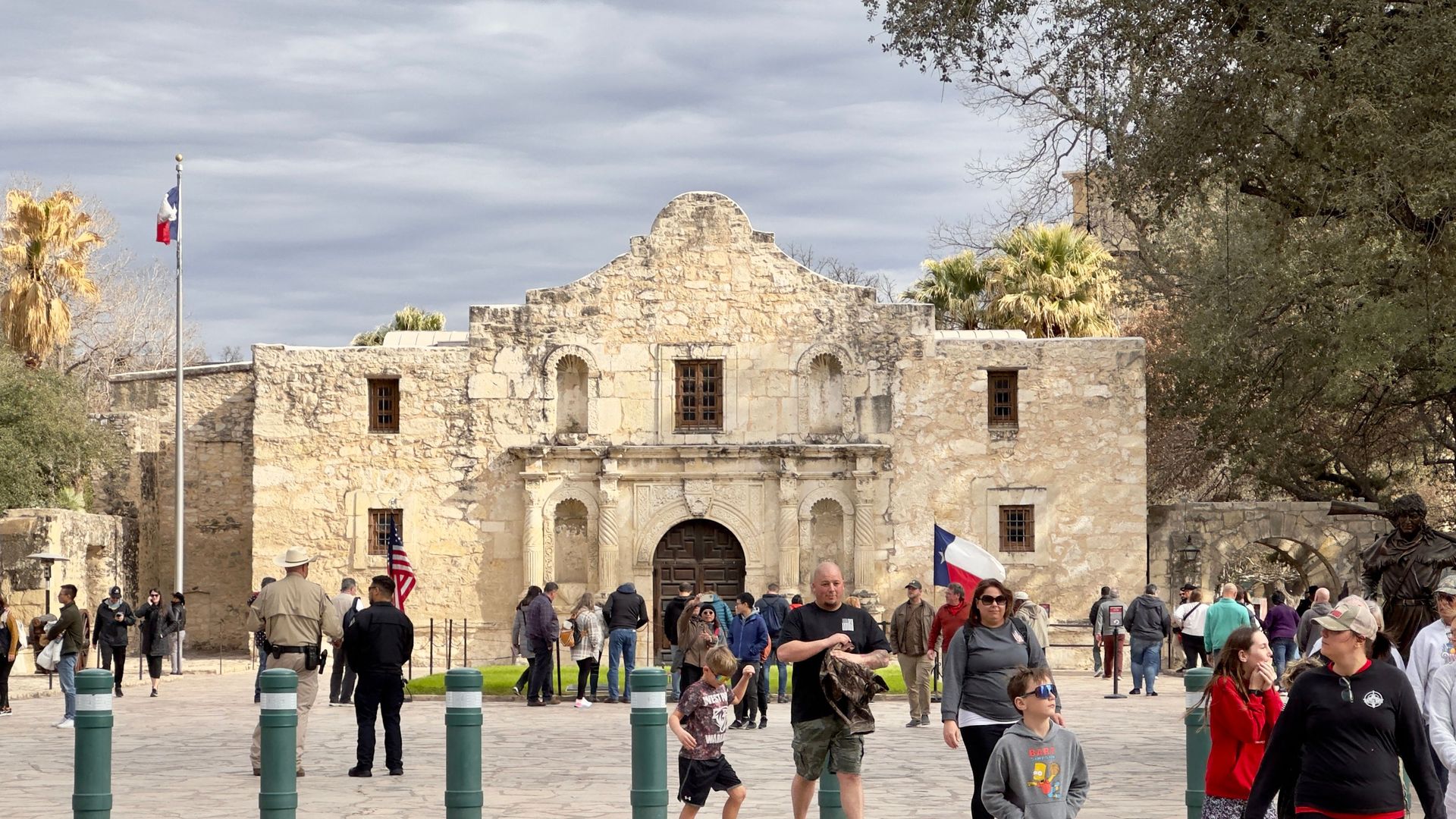 The Alamo in San Antonio, Texas is surrounded by visitors.