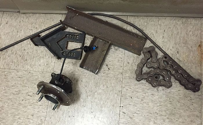 metal-pieces-at-recycle-facility