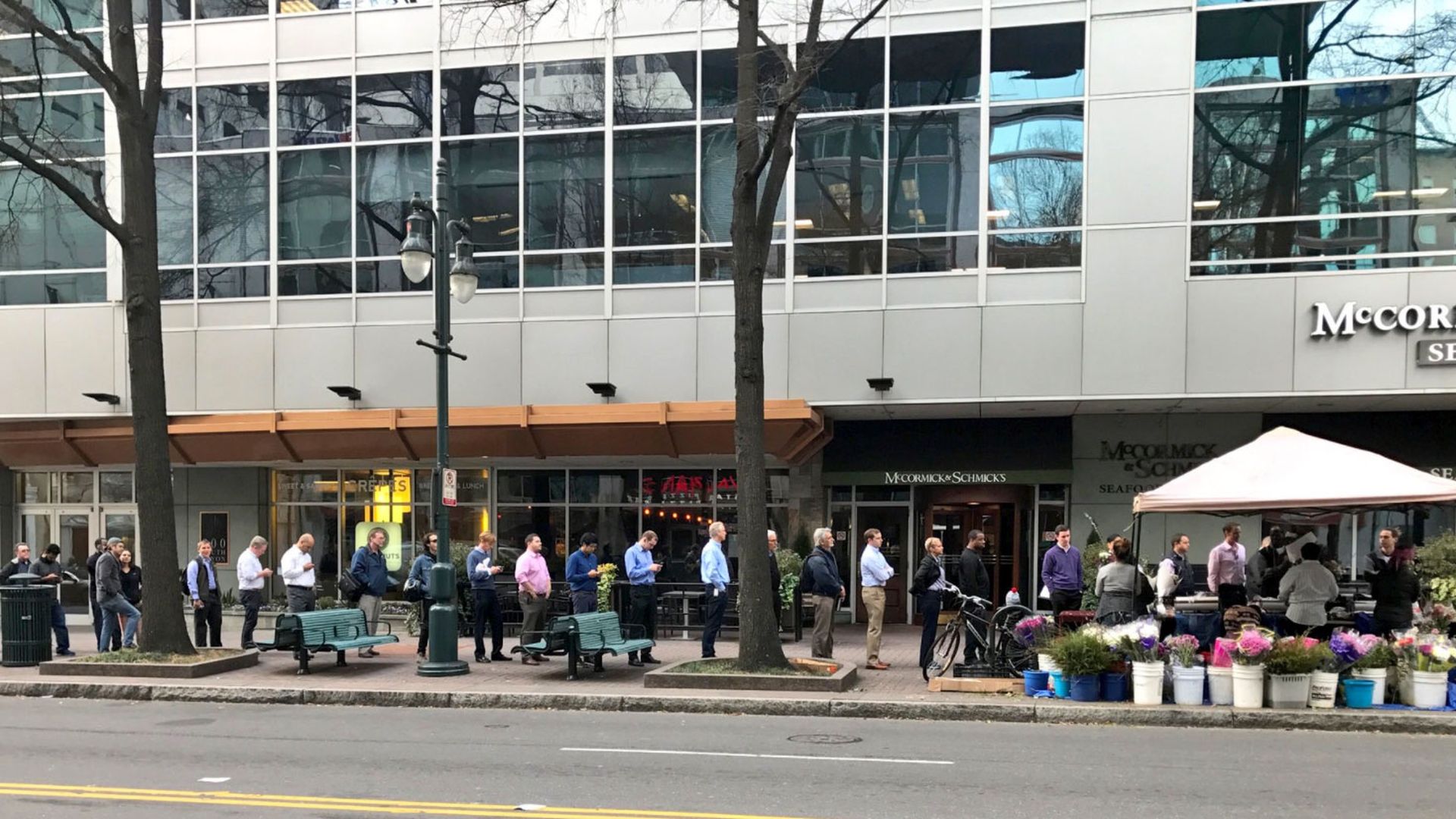 Charlotte men, drop the blue shirts and khaki pants. It’s not 1995