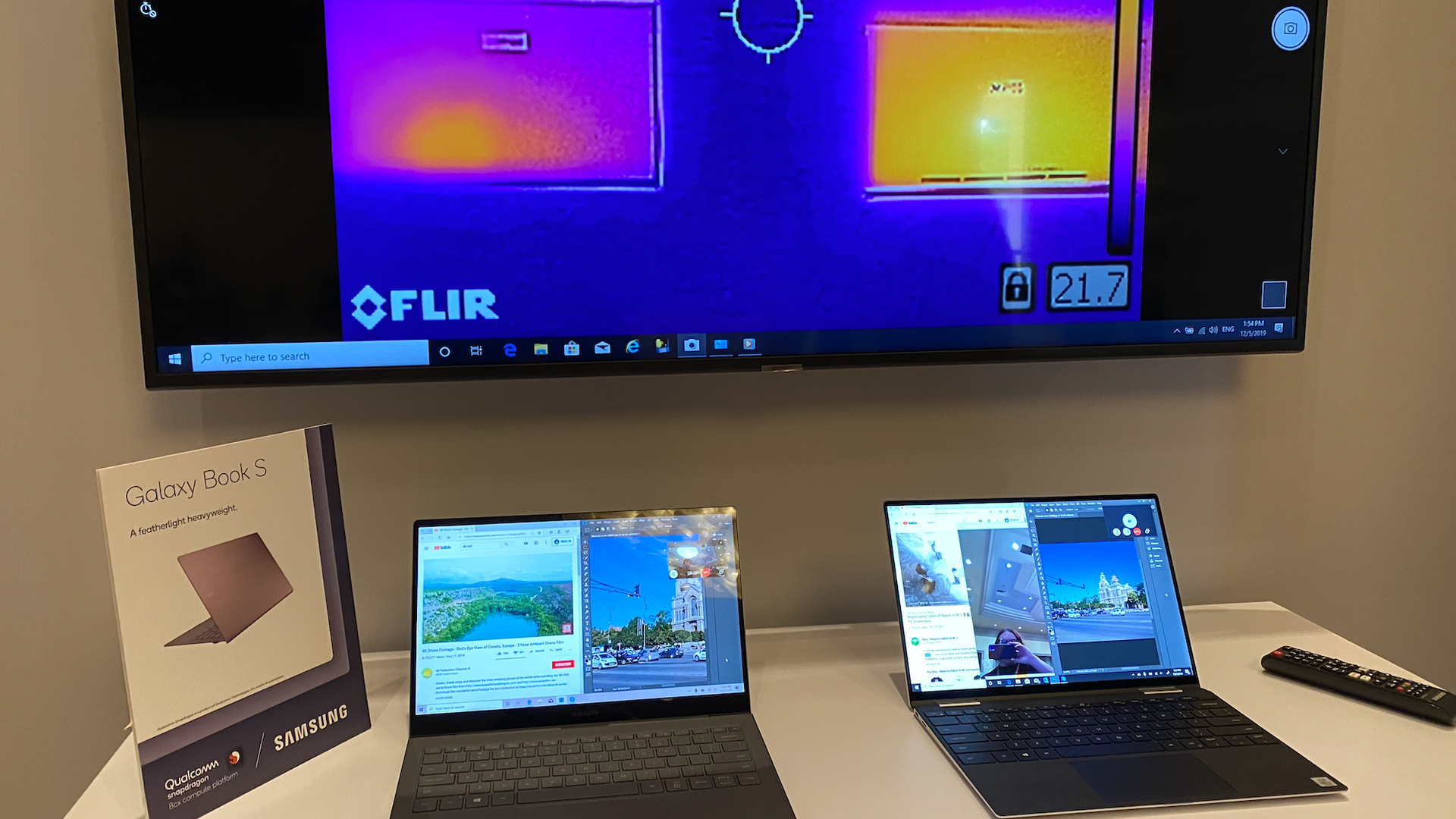 A thermal image above Intel- and Qualcomm-based laptops showing the difference in heat being generated.