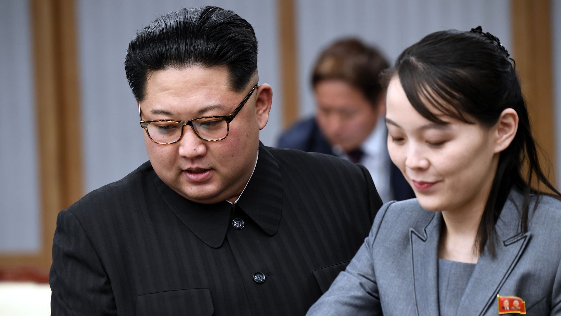 North Koraen Leader Kim Jong Un (L) and sister Kim Yo Jong attend the Inter-Korean Summit at the Peace House on April 27, 2018 in Panmunjom, South Korea. 