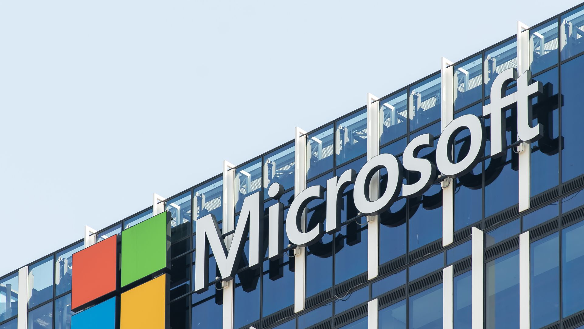 Image of the Microsoft logo on the side of a building
