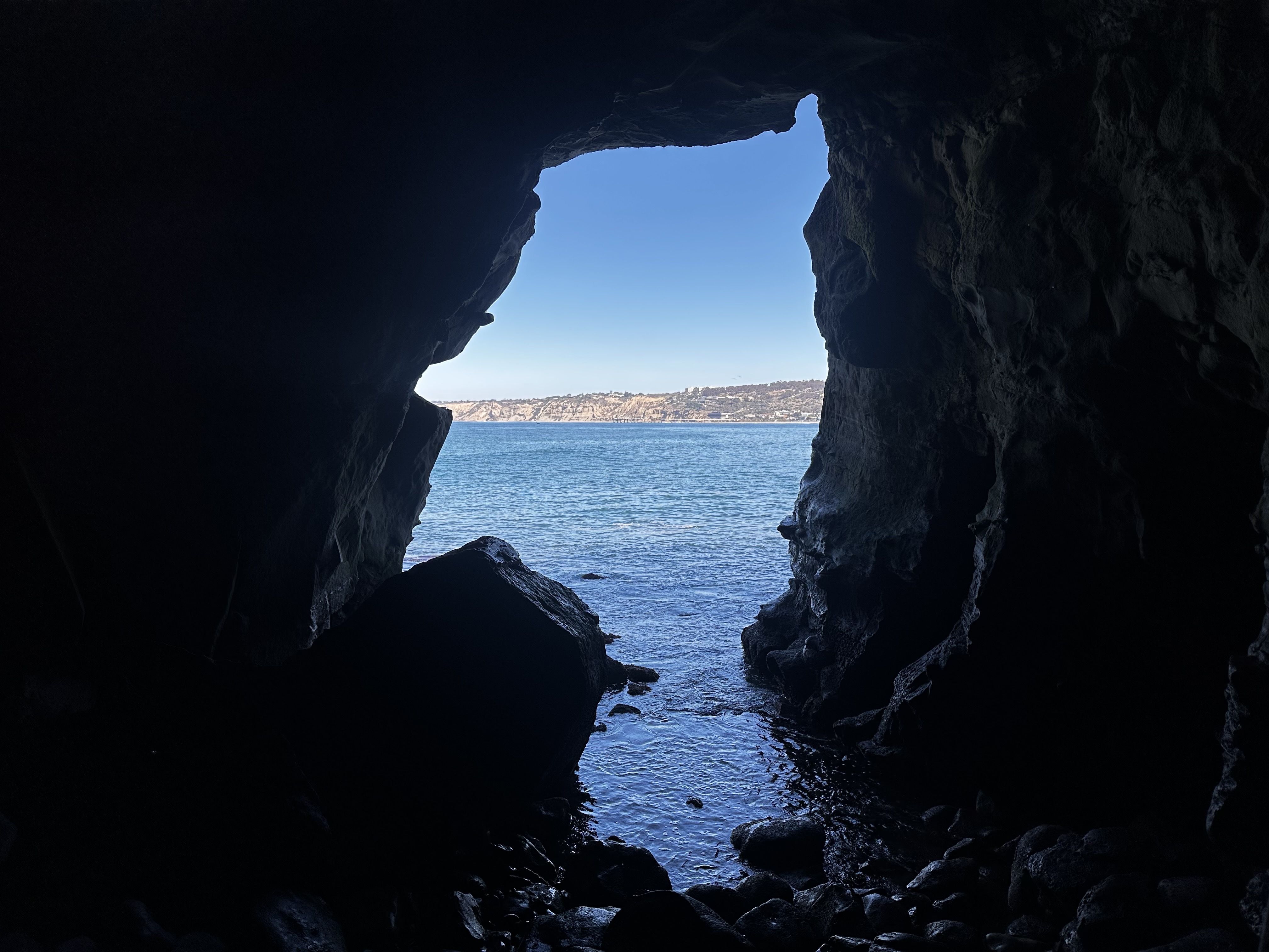 A face in a cave named Sunny Jim