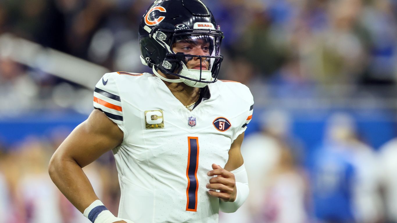 Bears Improve, But Lose Late To Lions In Detroit - Axios Chicago