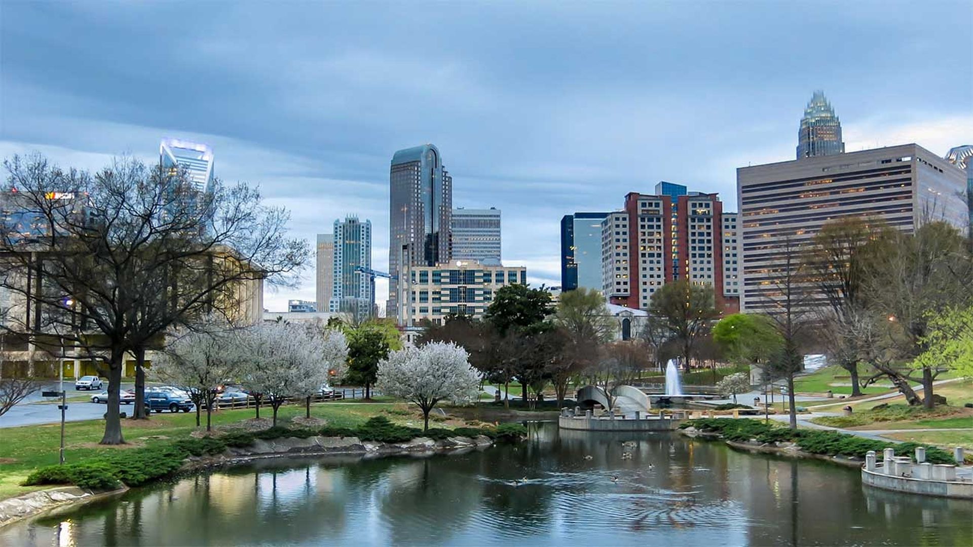 charlotte-skyline-from-marshall-park