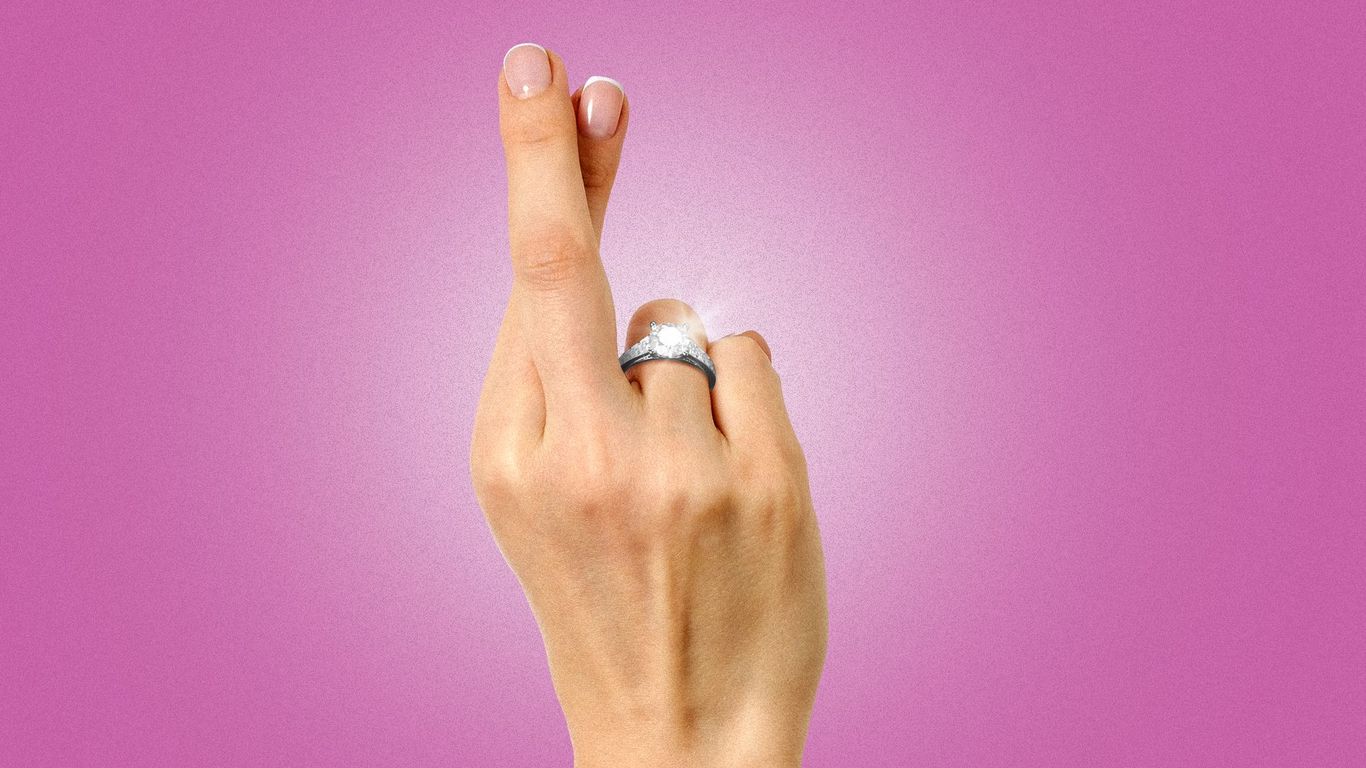 People are buying dupes of their engagement rings