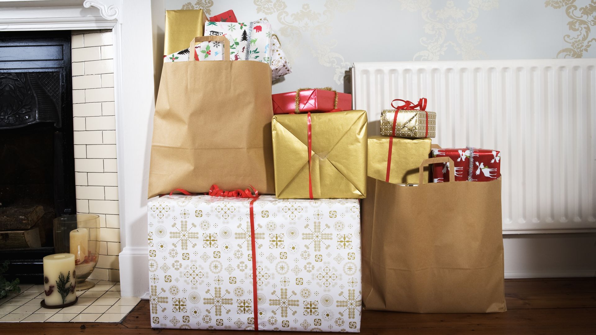 Presents in shopping bags in living room