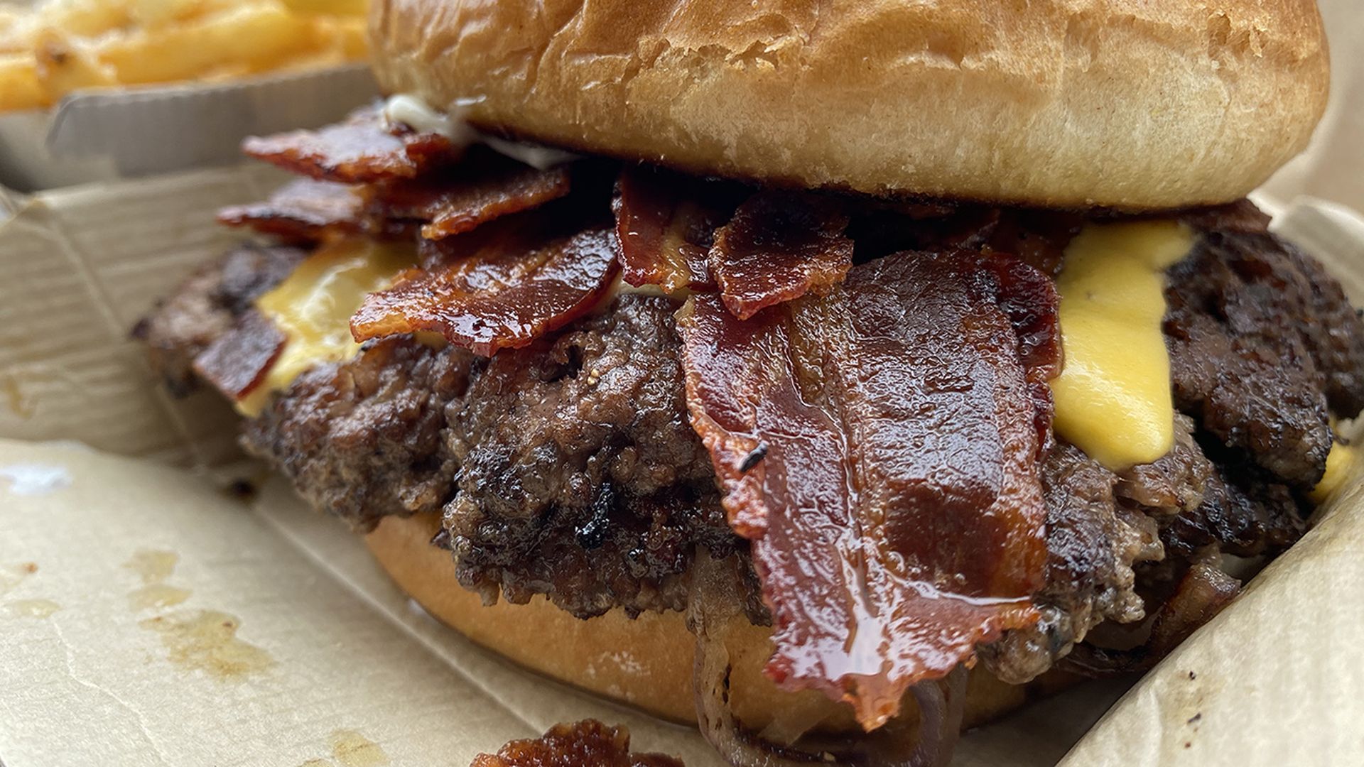 Bae's burgers, food truck, Charlotte food, lost and found, NoDa brewery