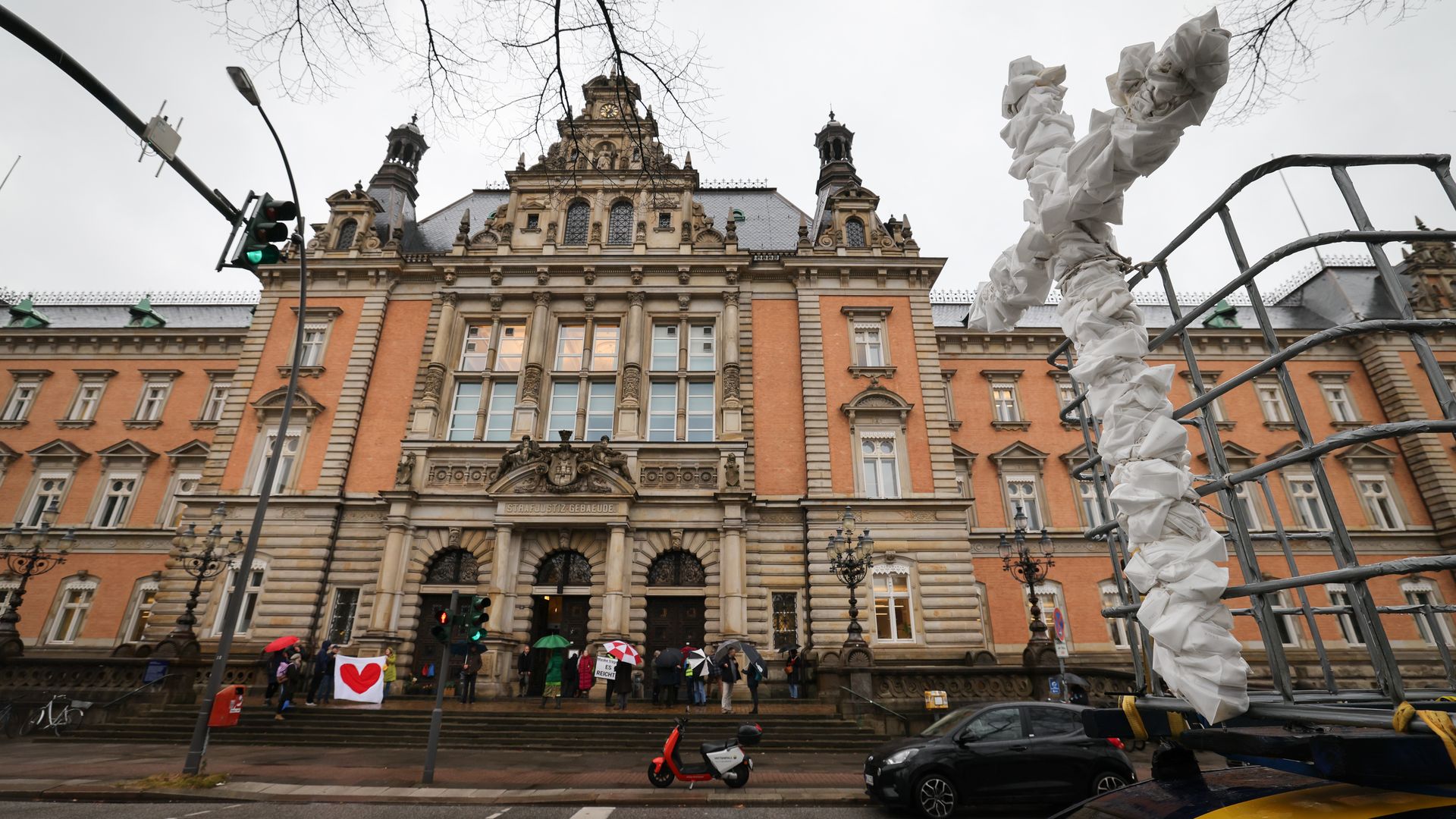 German protest over issuing false pandemic certificates
