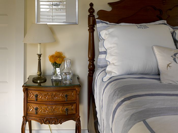 Bruce-Moffett-Home-Tour-guest-bedroom