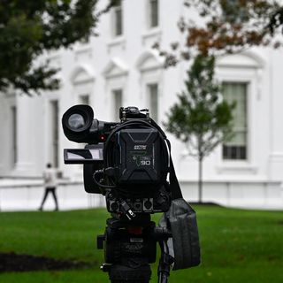 White House reinstates access for banned reporters