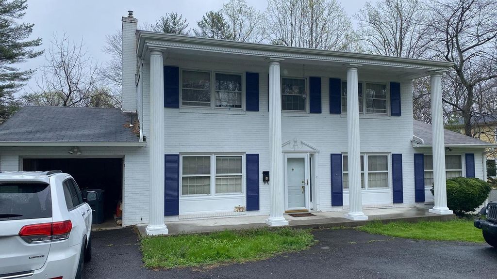 Viral Fairfax home with 'squatters' asks 800K cash Axios Washington D.C.