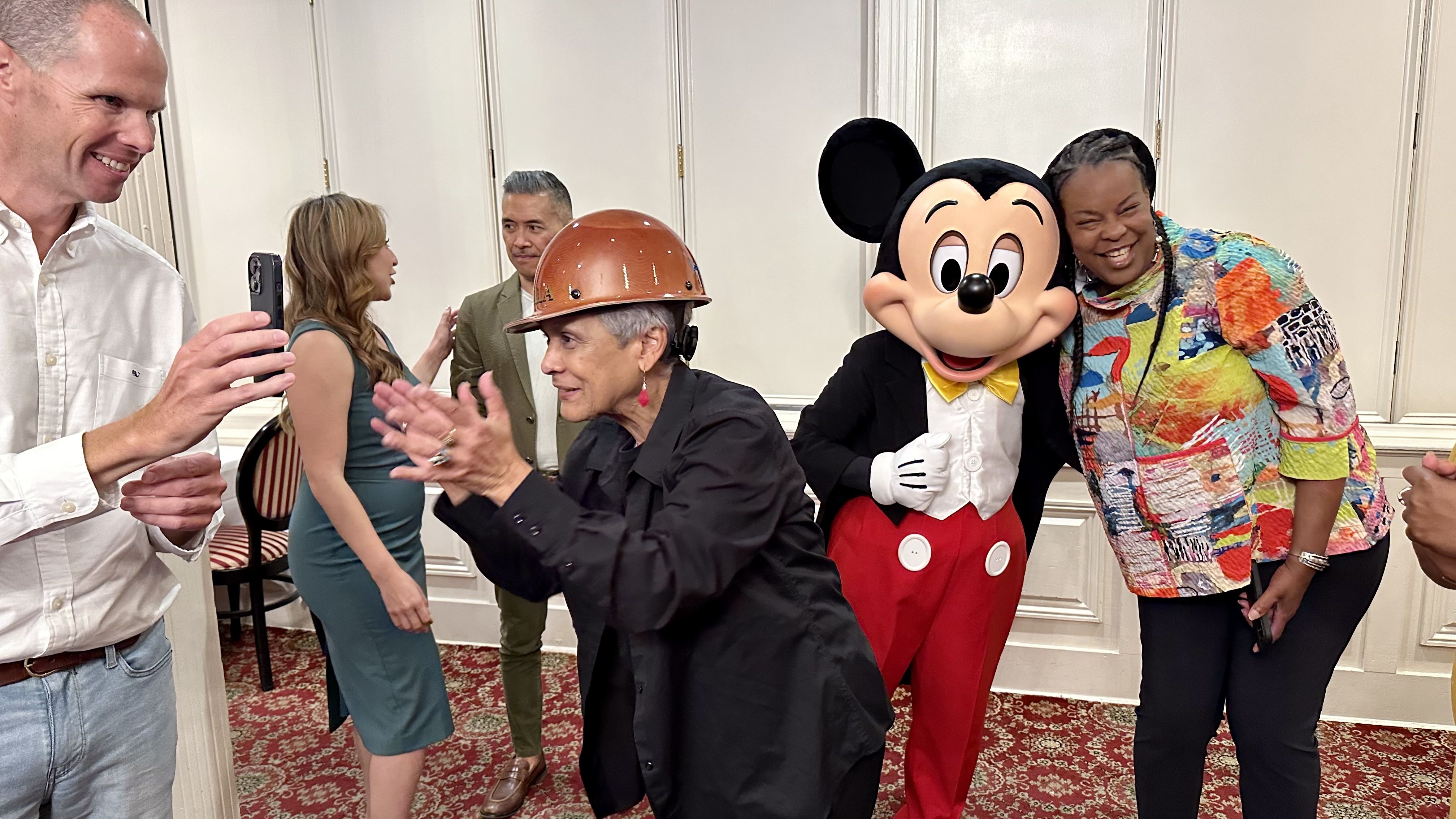 Stella Chase Reese talks to someone on Facetime.