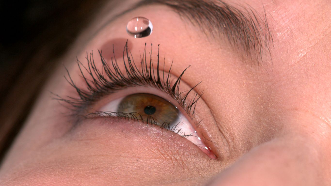 Eye drops recall 2023 3 deaths linked to Pseudomonas aeruginosa infections
