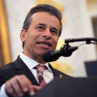 FDA cliffhanger: Will Marty Makary stay or go?
