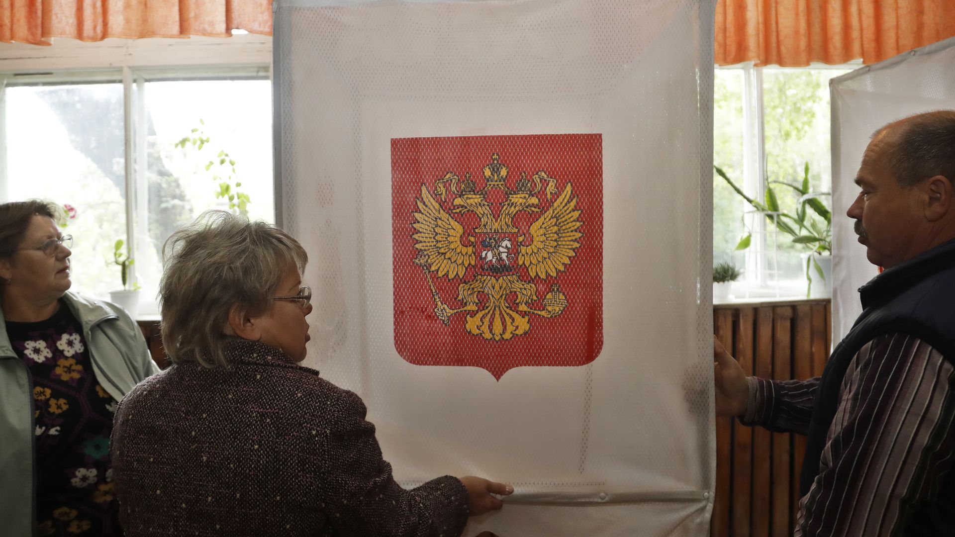 Russian voters at polling station