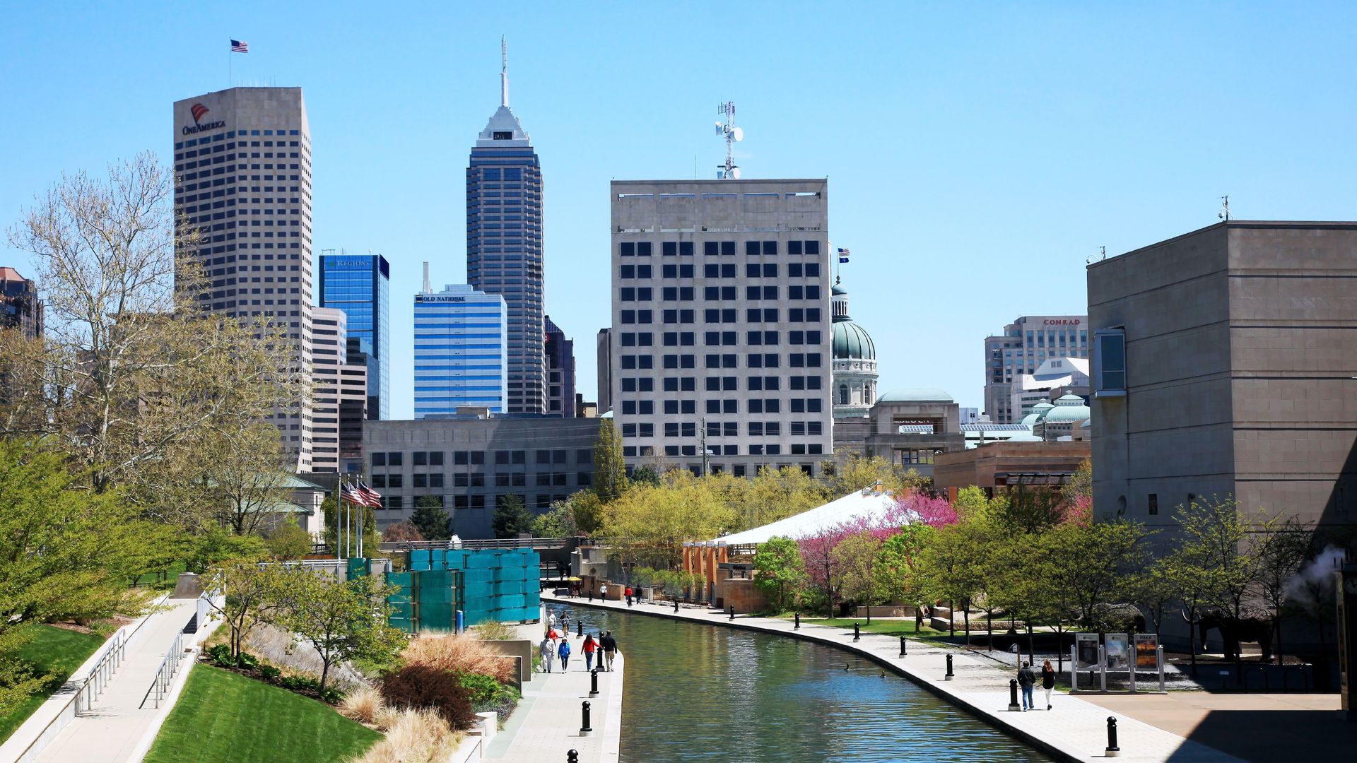 Canal Walk in downtown Indianapolis, Indiana.