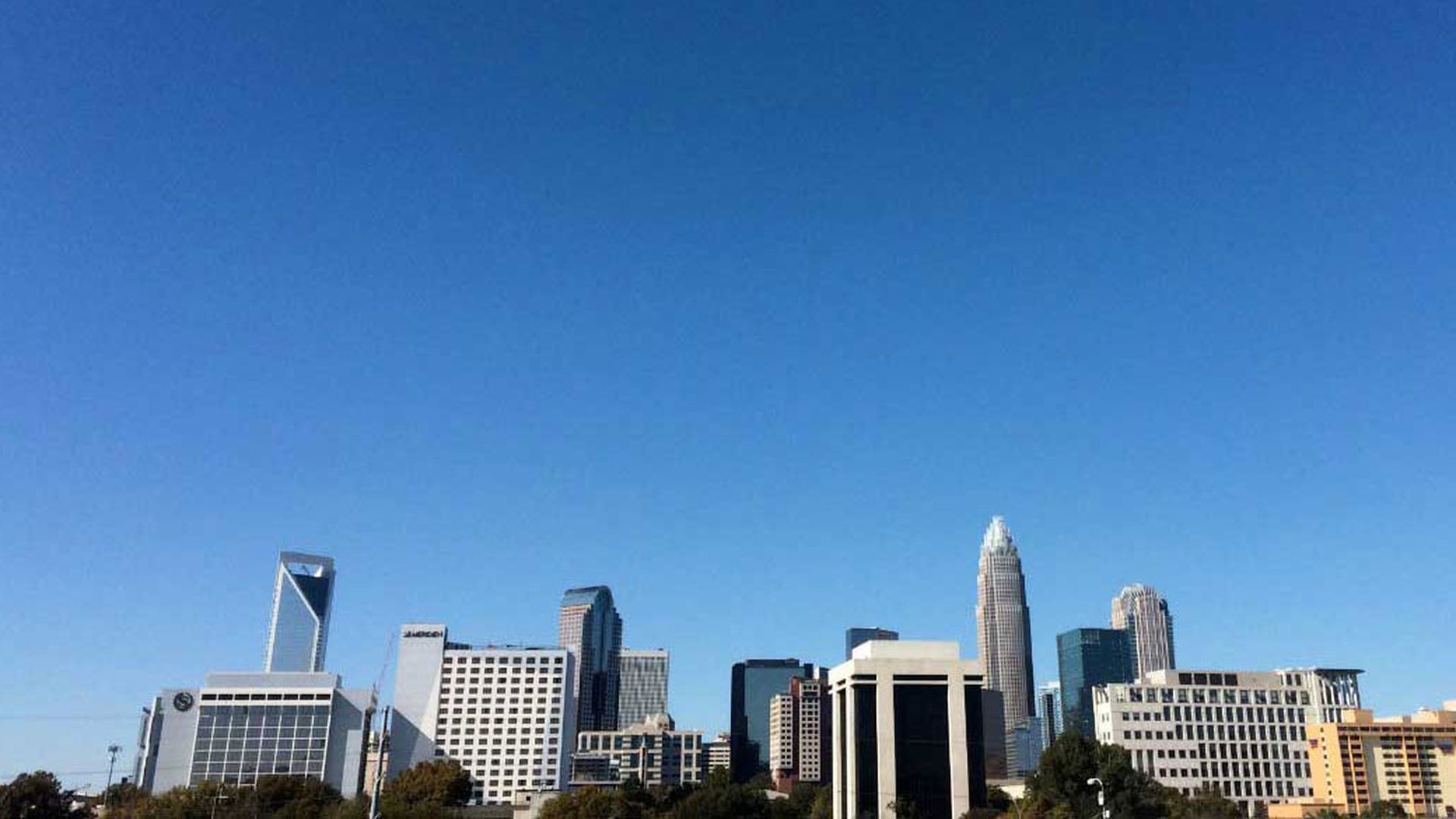 charlotte-uptown-skyline