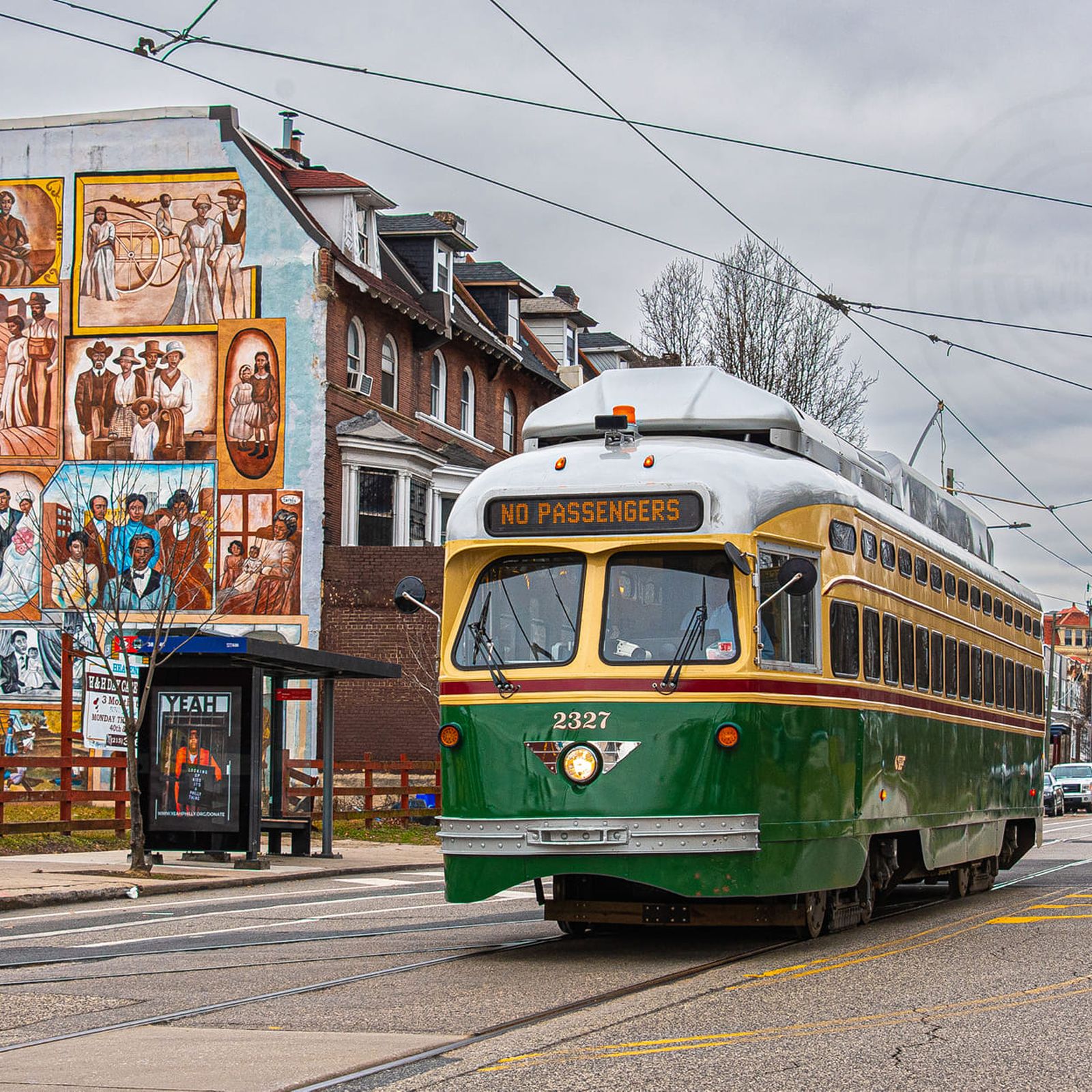 SEPTA delays rollout of historic green-and-cream trolleys - Axios  Philadelphia, image size:1600x1600