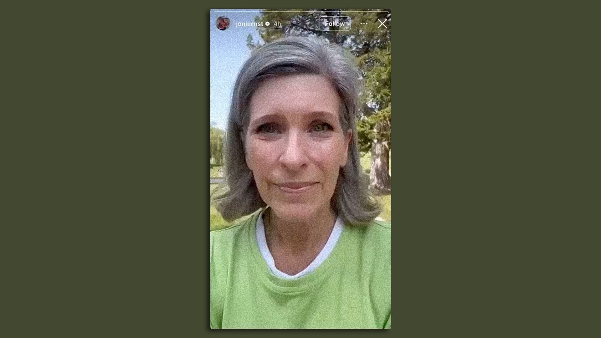 A photo of Joni Ernst.