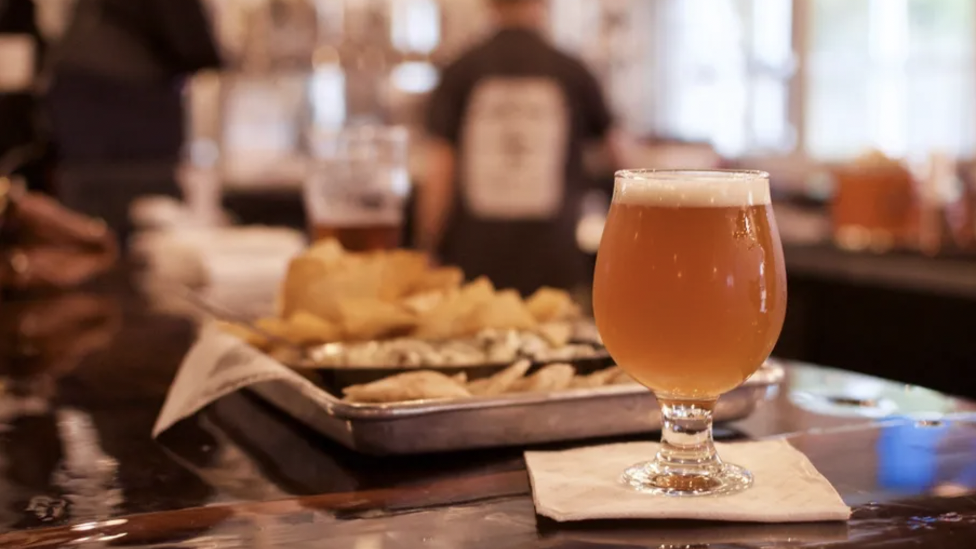 beer with nachos