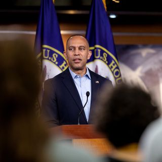 Scoop: Dozens of Democratic House candidates won't commit to backing Hakeem Jeffries
