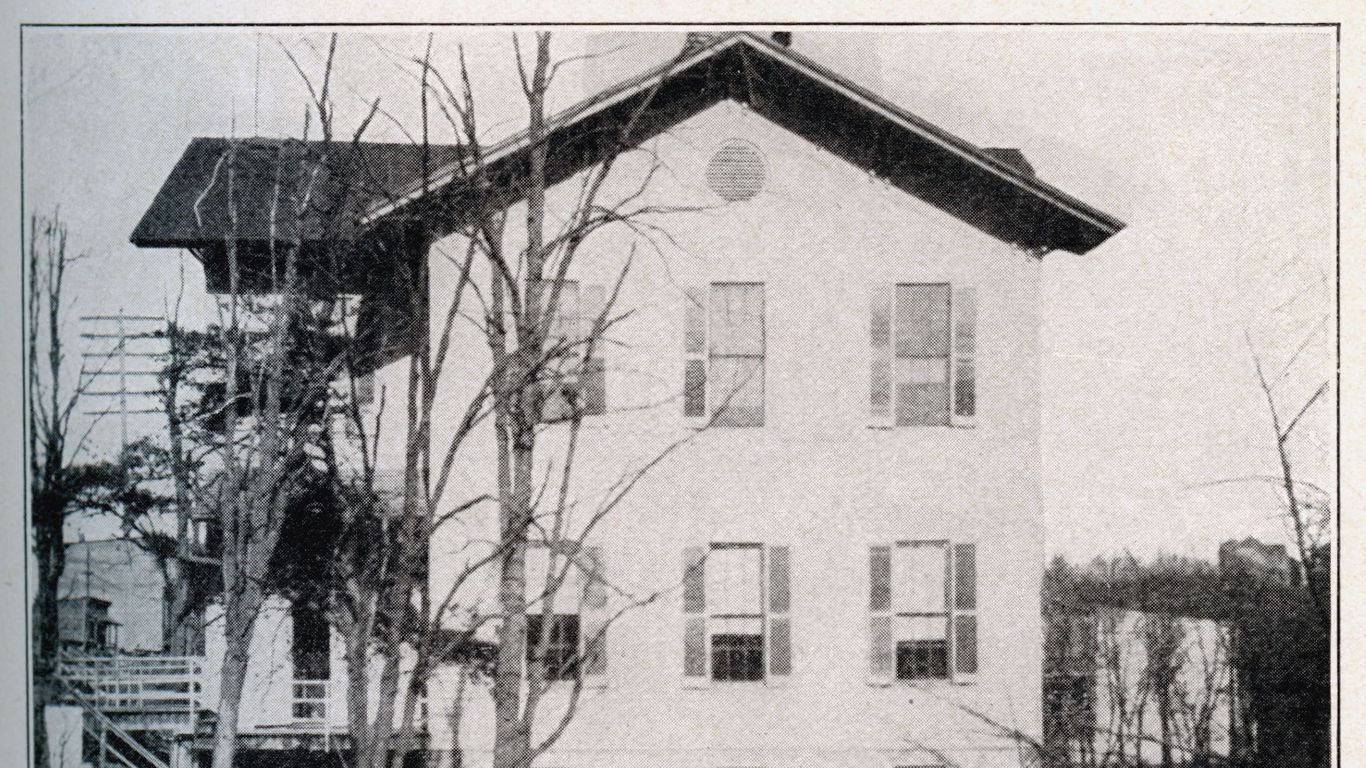 New Smithsonian exhibit examines the erasure of Barry FarmHillsdale