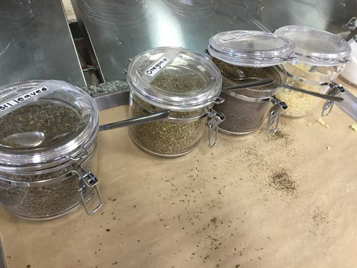 Alino-Pizzeria-Spice-Bar